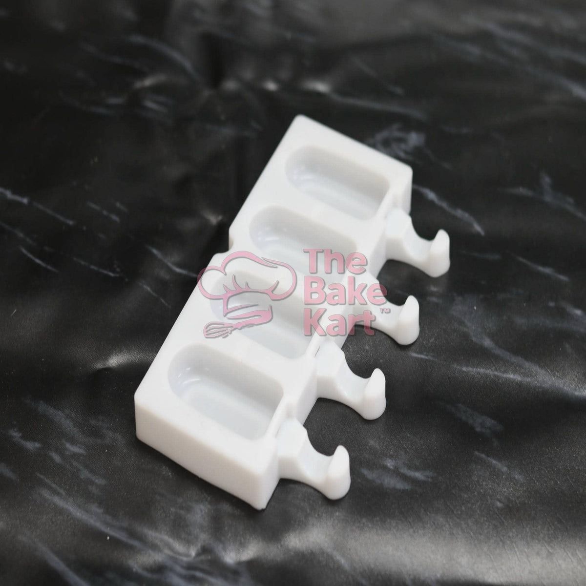 4 cavity white silicone cakesicle mould